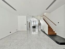 Regent Villas (D10), Terrace #458518621